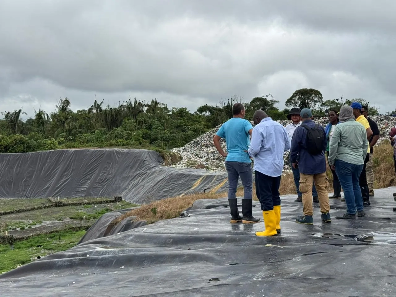 Fotografia, visita tecnica al Botadero de Marmolejo en Quibdo