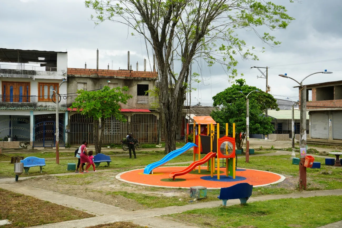 FOTOGRAFÍA ESPACIOS DE INTEGRACIÓN SOCIAL EN LOS BARRIOS DE TURBO