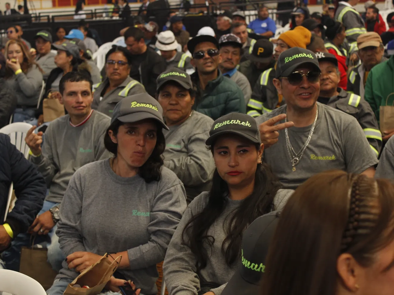 FOTOGRAFÍA BENEFISIARIOS DECRETO VIVIENDA USADA PARA GRUPOS VULNERABLES