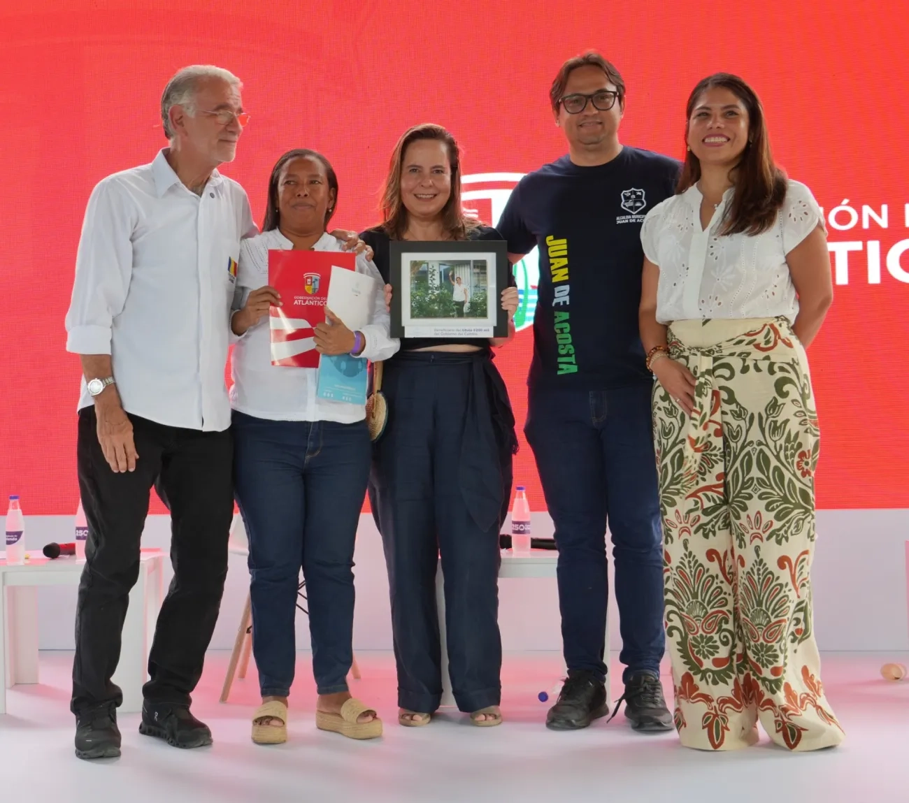 ENTREGA MEJORAMIENTO DE VIVIENDA 250 JUAN DE ACOSTA ATLANTICO