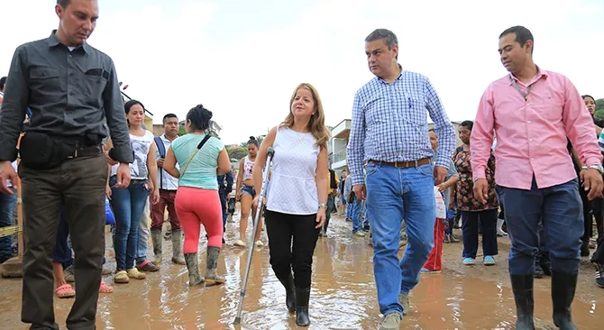 Equipo de Minvivienda se quedara en Mocoa supervisando abastecimiento de agua potable