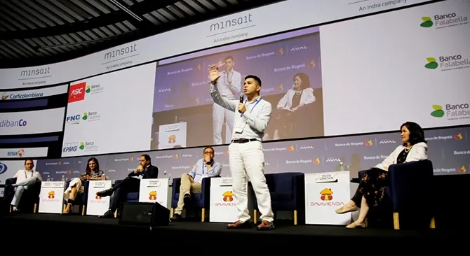 Minvivienda presento radiografia de los retos del sector constructor en Convencion Bancaria