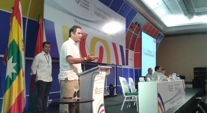 10,3 billones de pesos invierte el Gobierno Santos en vivienda y agua