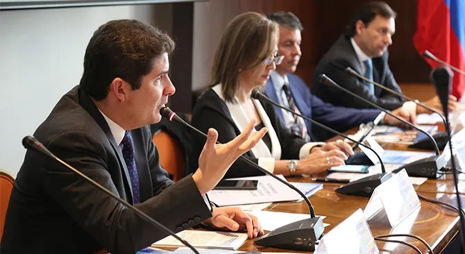 Queremos hacer propietarios de vivienda a 7.500 colombianos que hoy viven en la ilegalidad Minvivienda