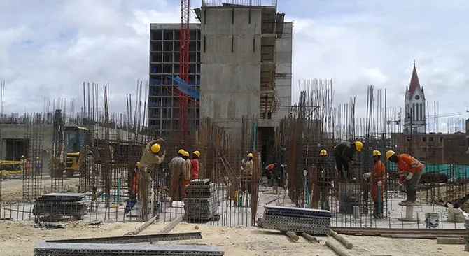 Minvivienda abre convocatorias para que hogares desplazados que habitan en Bogotá se postulen a viviendas