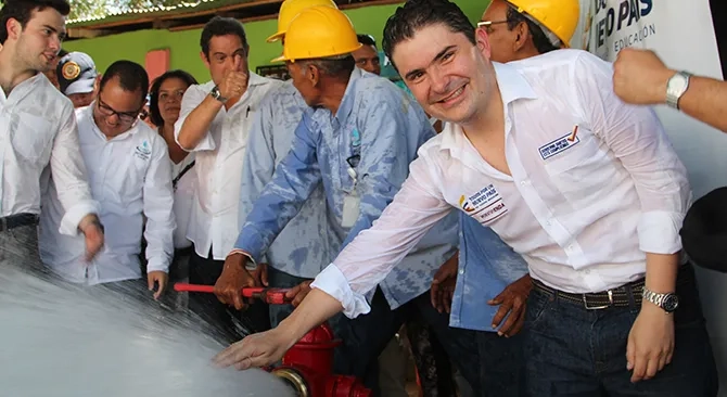 Presidente Santos revisara manana los avances en el acueducto de Riohacha
