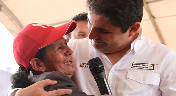 Minvivienda recuerda que pueden postularse a proyectos de viviendas gratis en Bogotá y el país los hogares desplazados priorizados en listados del DPS