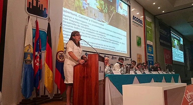 Con 4 ejes estratégicos Minvivienda le apuesta a continuar mejorando los servicios en agua potable y saneamiento básico