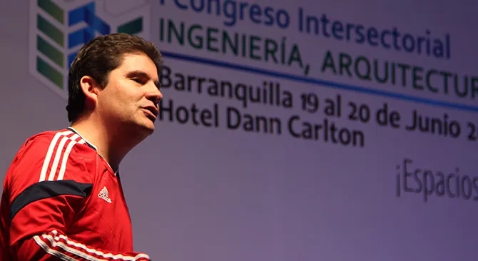 En los próximos cuatro años se construirán 300 mil viviendas gratis más y otras 200 mil para