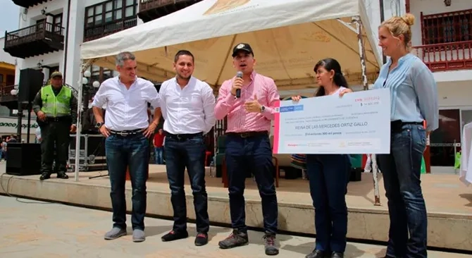 400 familias de Rionegro podran mejorar sus viviendas con Casa Digna Vida Digna