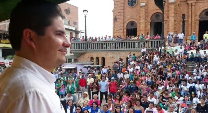 Un total de 117 familias antioquenas ahora tienen una casa digna donde vivir