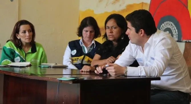 Minvivienda organiza hoja de ruta para iniciar construccion de viviendas para afectados en Salgar Antioquia
