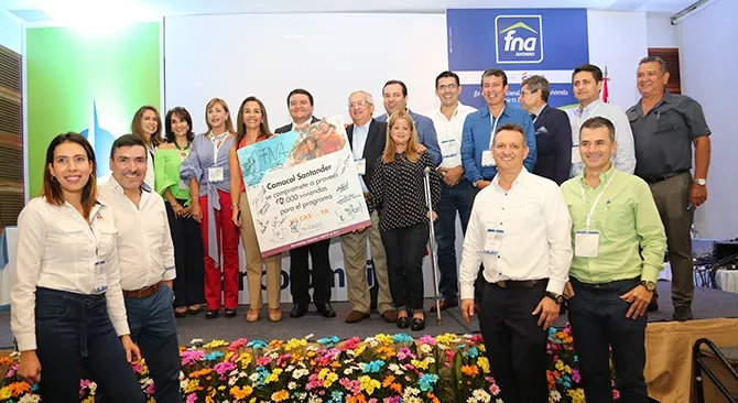 Constructores de Santander prometen iniciar 10 mil viviendas con Mi Casa Ya