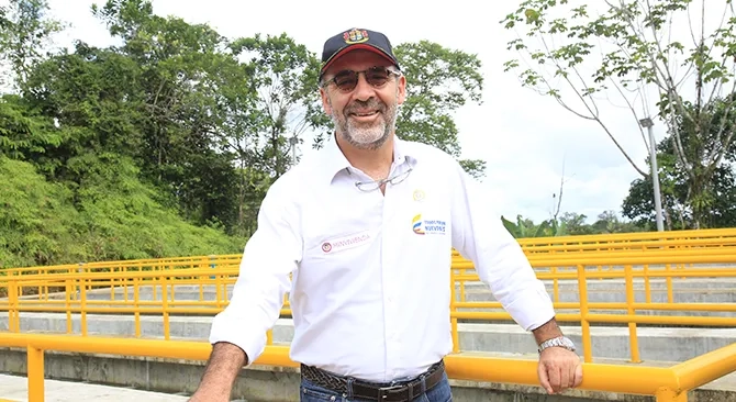Minvivienda visita obras para agua potable y saneamiento ambiental