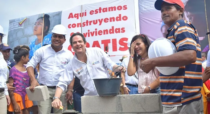 Mas de 600 familias de escasos recursos en La Guajira tendran viviendas gratis
