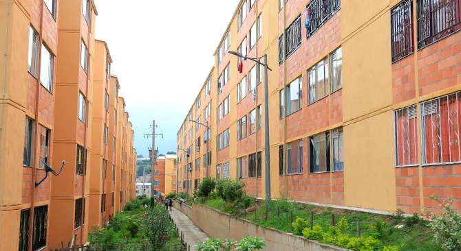 Familias de Santander cumpliran el sueno de tener casa propia y estrenaran CDI