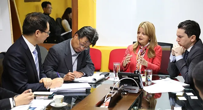 Minvivienda sostiene acercamiento con Gobierno de Corea del Sur para avanzar hacia ciudades inteligentes