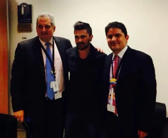 El Ministro de Vivienda Luis Felipe Henao Cardona sostendrá mañana martes una reunión con el Nobel de Economía Joseph Stiglitz en el marco del VII Foro Urbano Mundial