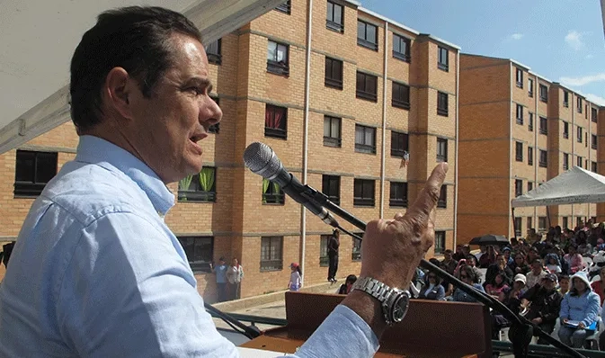 "Este es el mejor momento para comprar casa nueva": Vargas Lleras