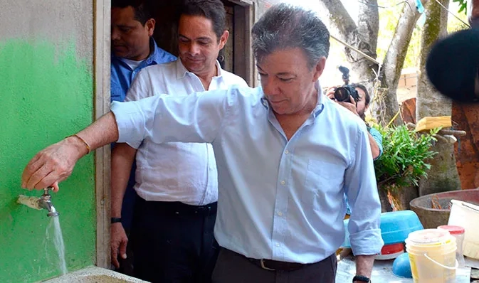 Familias pobres del Evaristo Sourdis en Barranquilla, ya tienen agua en sus casas