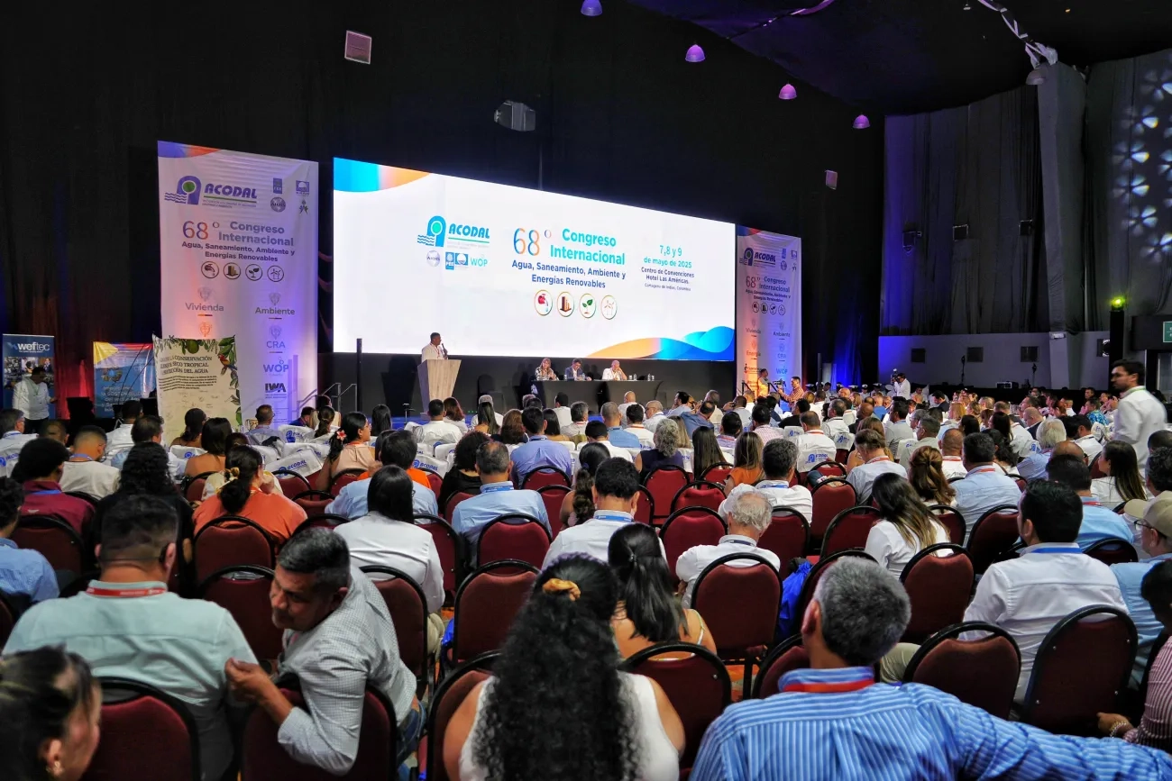 FOTOGRAFÍA EL MINISTRO (E) DE VIVIENDA, CIUDAD Y TERRITORIO, EDWARD LIBREROS MAMBY, EN EL 68° CONGRESO DE ACODAL 2025