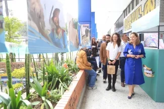 FOTOGRAFIA EVENTO LANZAMIENTO DECRETO 960 04