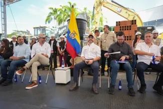 FOTOGRAFIA COMUNICADO GOBIERNO NACIONAL ANINCIA MEDIDAS PARA FAMILIAS DAMNIFICADAS EN  RISARALDA 03