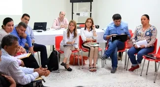 La Ministra de Vivienda evaluo con alcaldes de Cordoba los avances en vivienda gratis