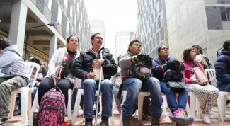 Minvivienda participo en la mesa de acompanamiento social para familias beneficiadas con viviendas gratis en Bogota