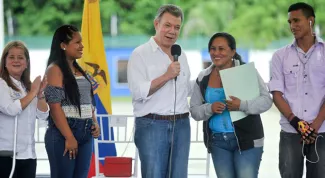 Las viviendas gratis del Gobierno llegaron hoy por primera vez al Amazonas