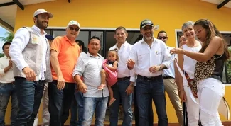 Minvivienda invita a continuar apoyando la construccion de tejido social y viviendas gratis en Colombia