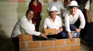 Minvivienda puso la primera piedra del proyecto Vipa Leandro Diaz en Valledupar