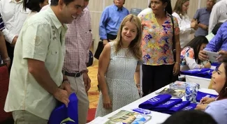 Ministra Elsa Noguera lleva oferta de vivienda Mi Casa Ya a Barranquilla