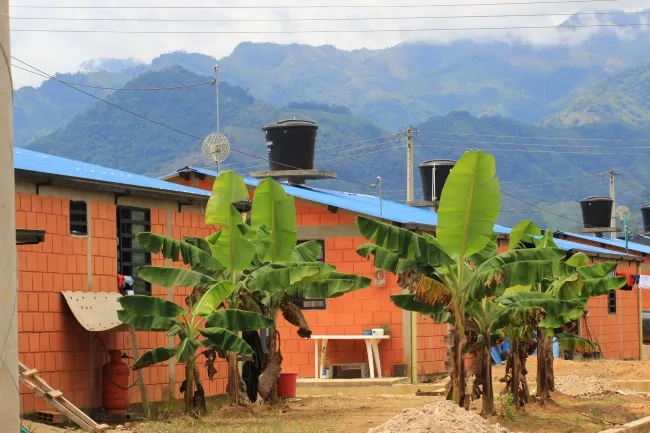 FOTOGRAFIA ACUERDO DE PAZ EL DONCELLO CAQUETA 01