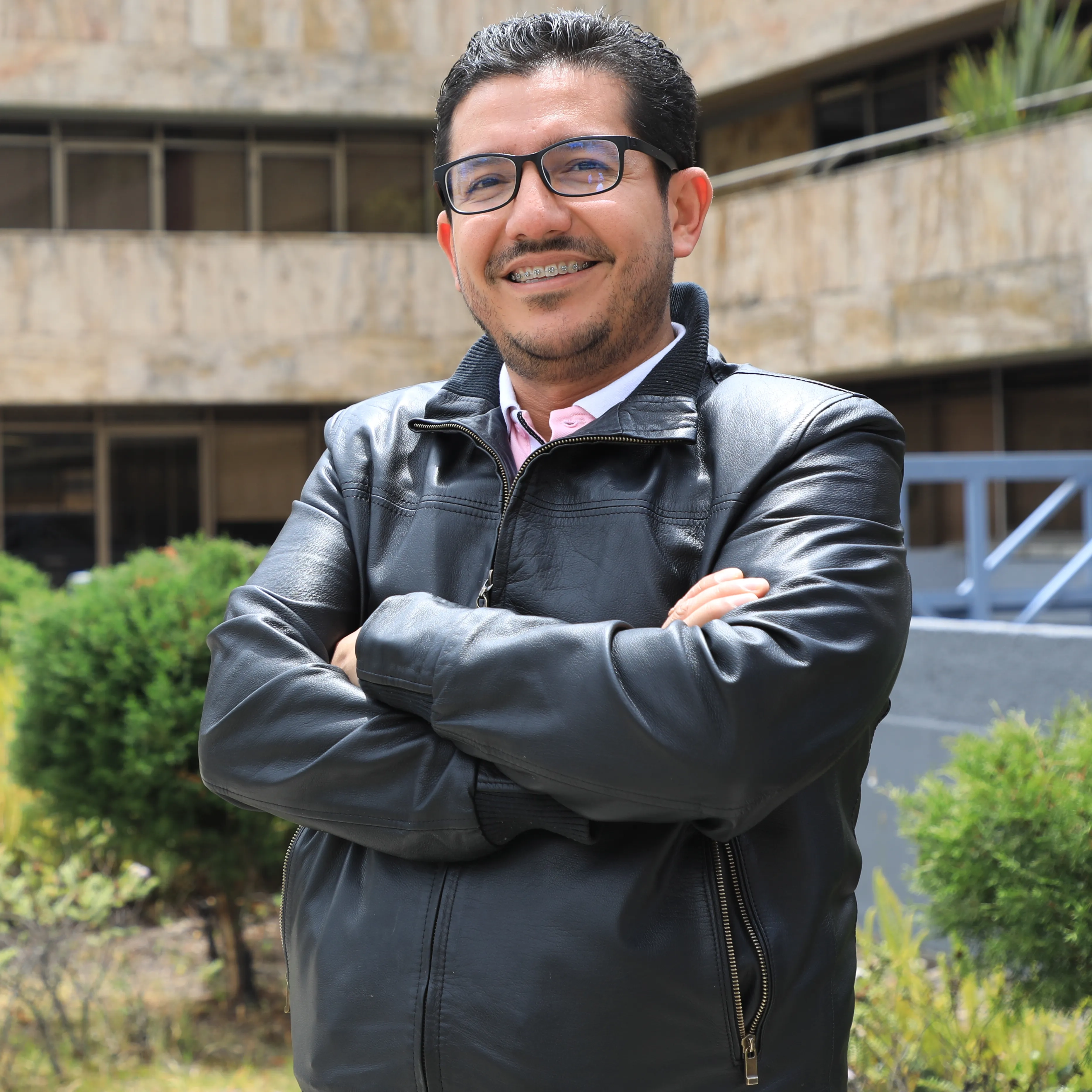 FOTOGRAFÍA COORDINADOR GRUPO DE EVALUACIÓN DE PROYECTOS JOSÉ MANUEL VÁSQUEZ LEAL