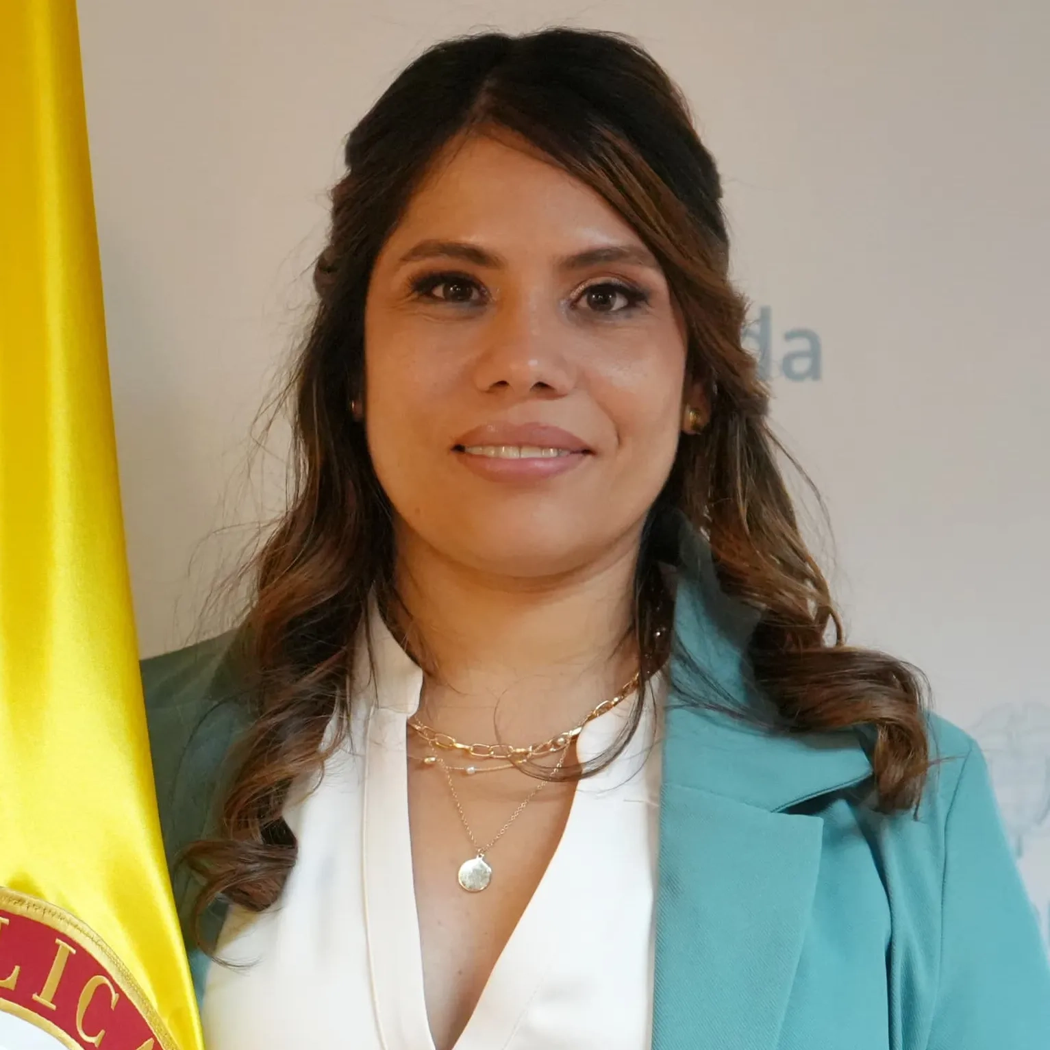 FOTOGRAFÍA VICEMINISTRA DE VIVIENDA AYDEE MARSIGLIA BELLO