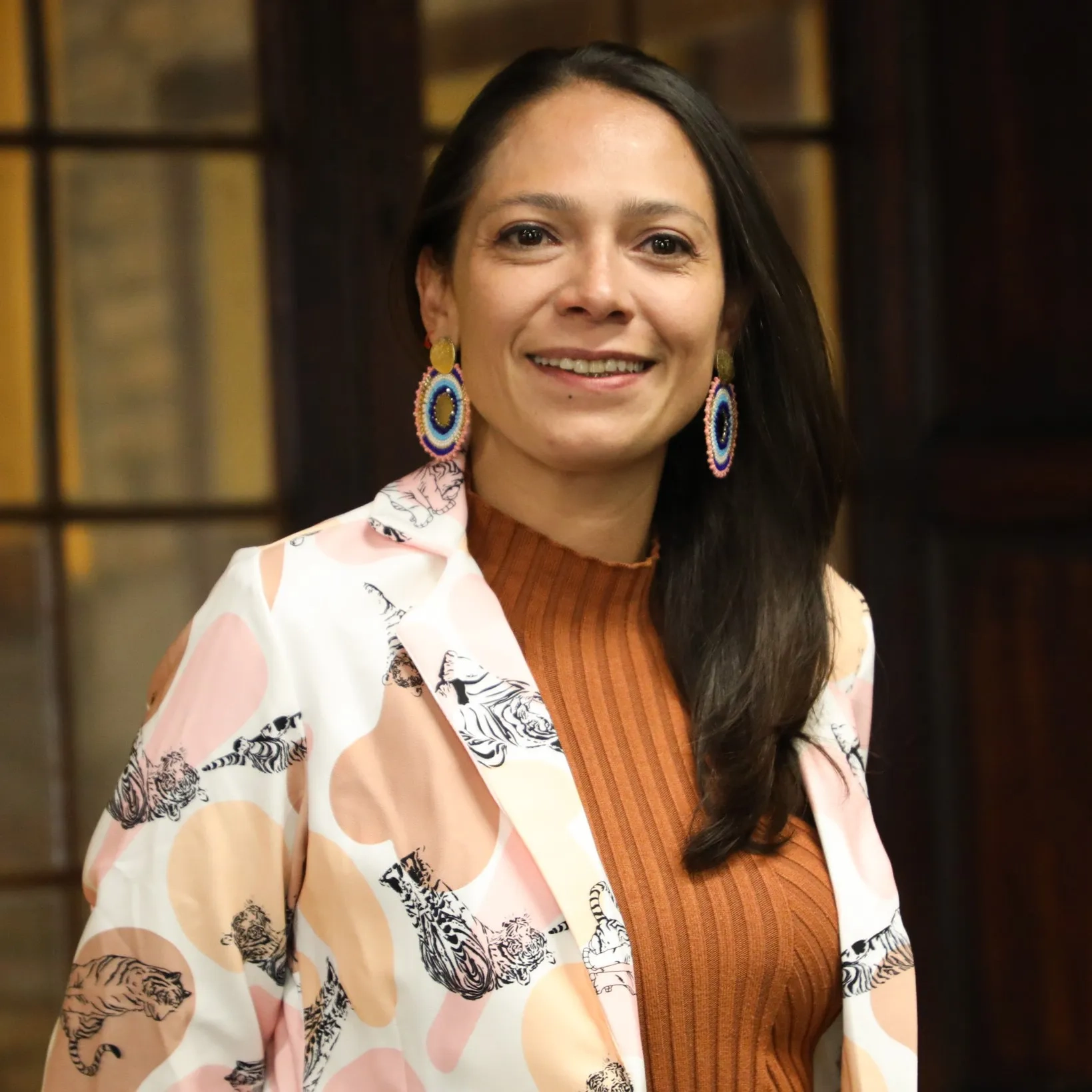 FOTOGRAFÍA SUBDIRECTORA DE SUBSIDIO Y EJECUCIÓN DE VIVIENDA RURAL LAURA SANGUINO