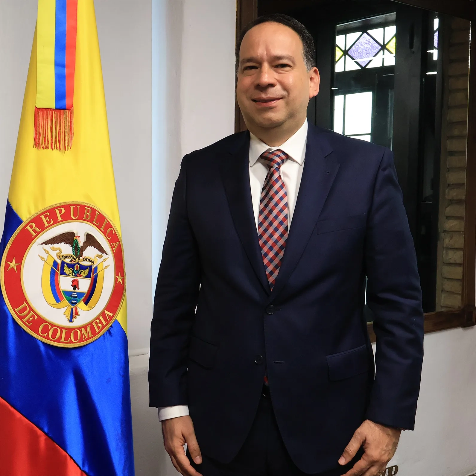 FOTOGRAFÍA VICEMINISTRO DE VIVIENDA REYNALDO JOSÉ D’ SILVA URIBE